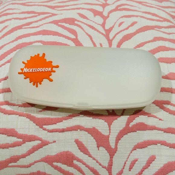 F3-Vintage 2007 Nickelodeon Glasses Case - Picture 1 of 6